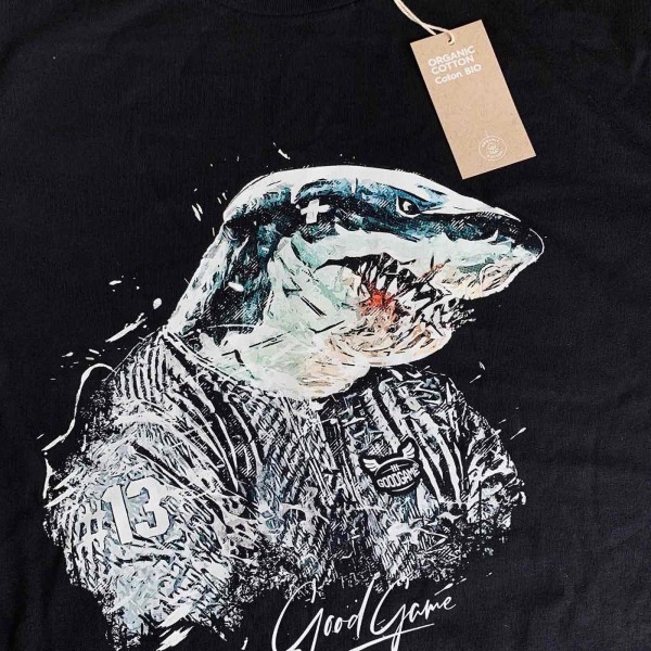 T-shirt  n°13 centre le requin